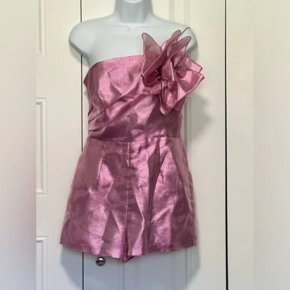 Anthropologie HUTCH CORSAGE Strapless Romper Barbie core Sparkly Pink Feminine